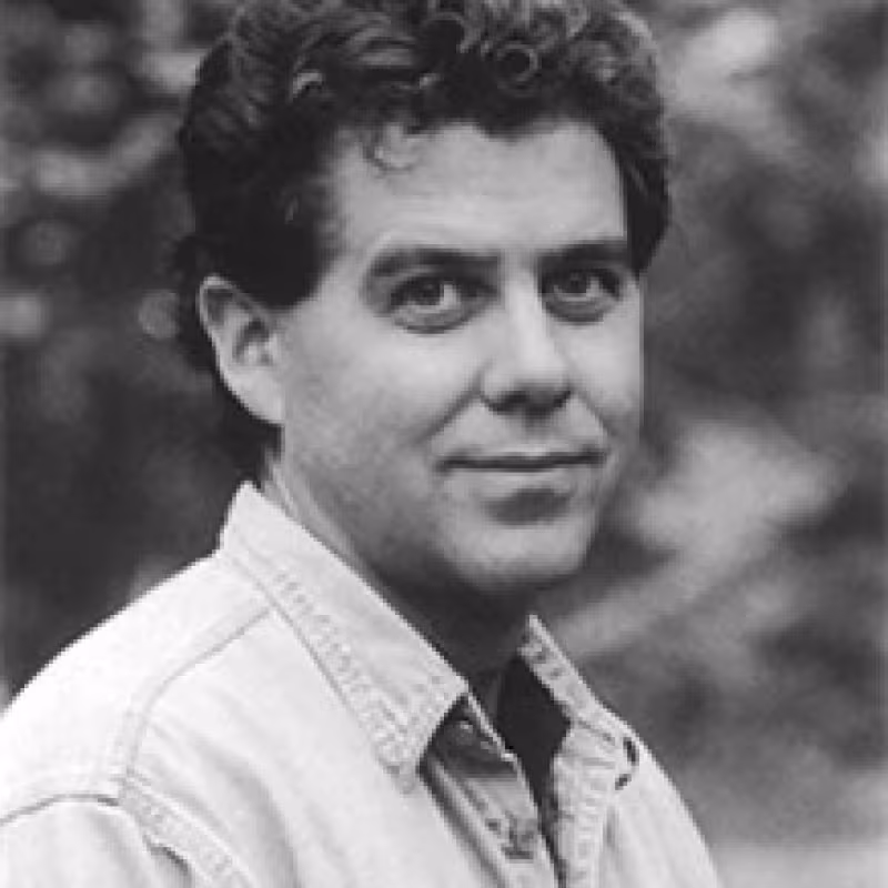 995_kevin_hawkes.jpg