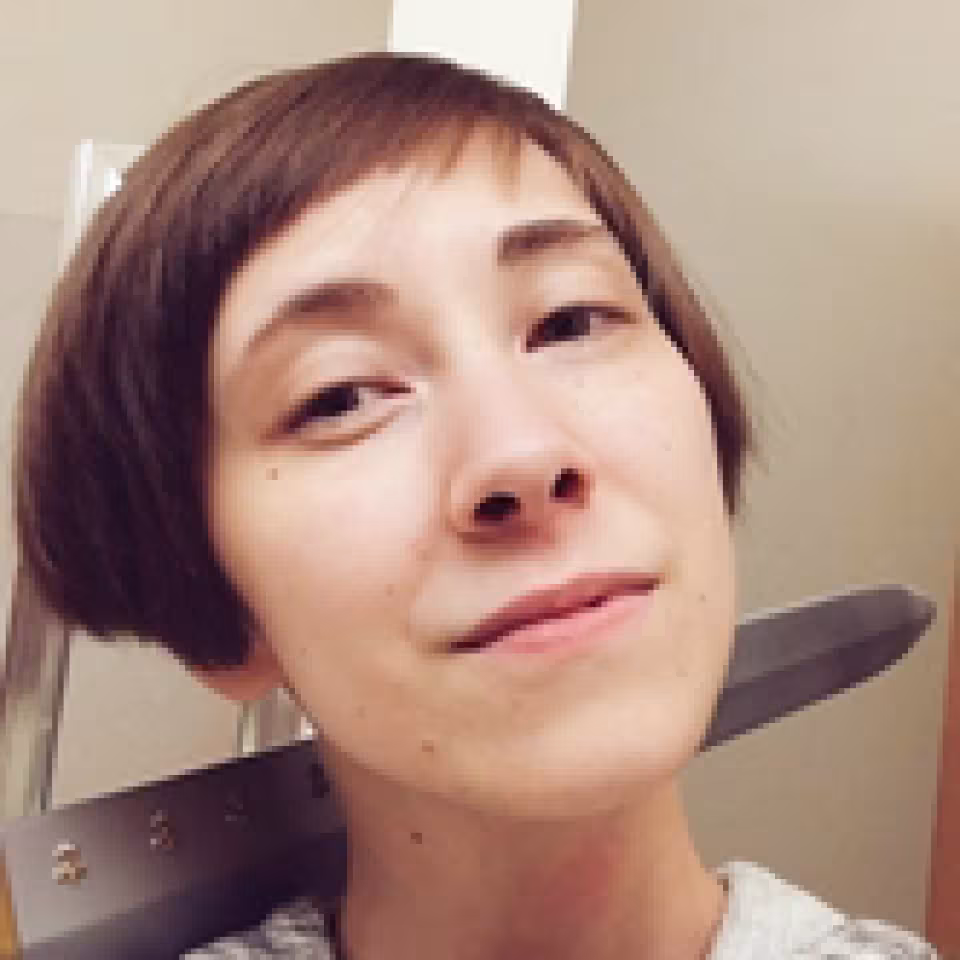 1062_kiku_hughes.jpg