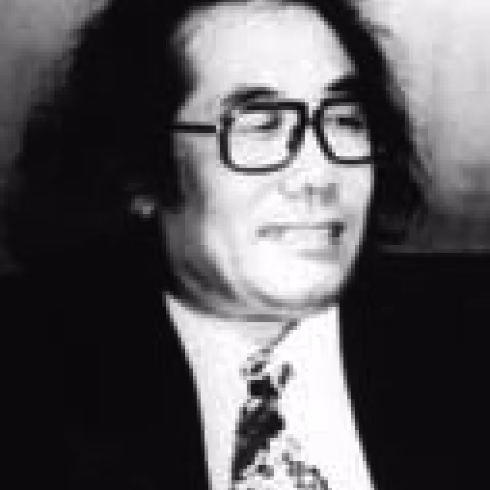 2088_keizaburo_tejima.jpg