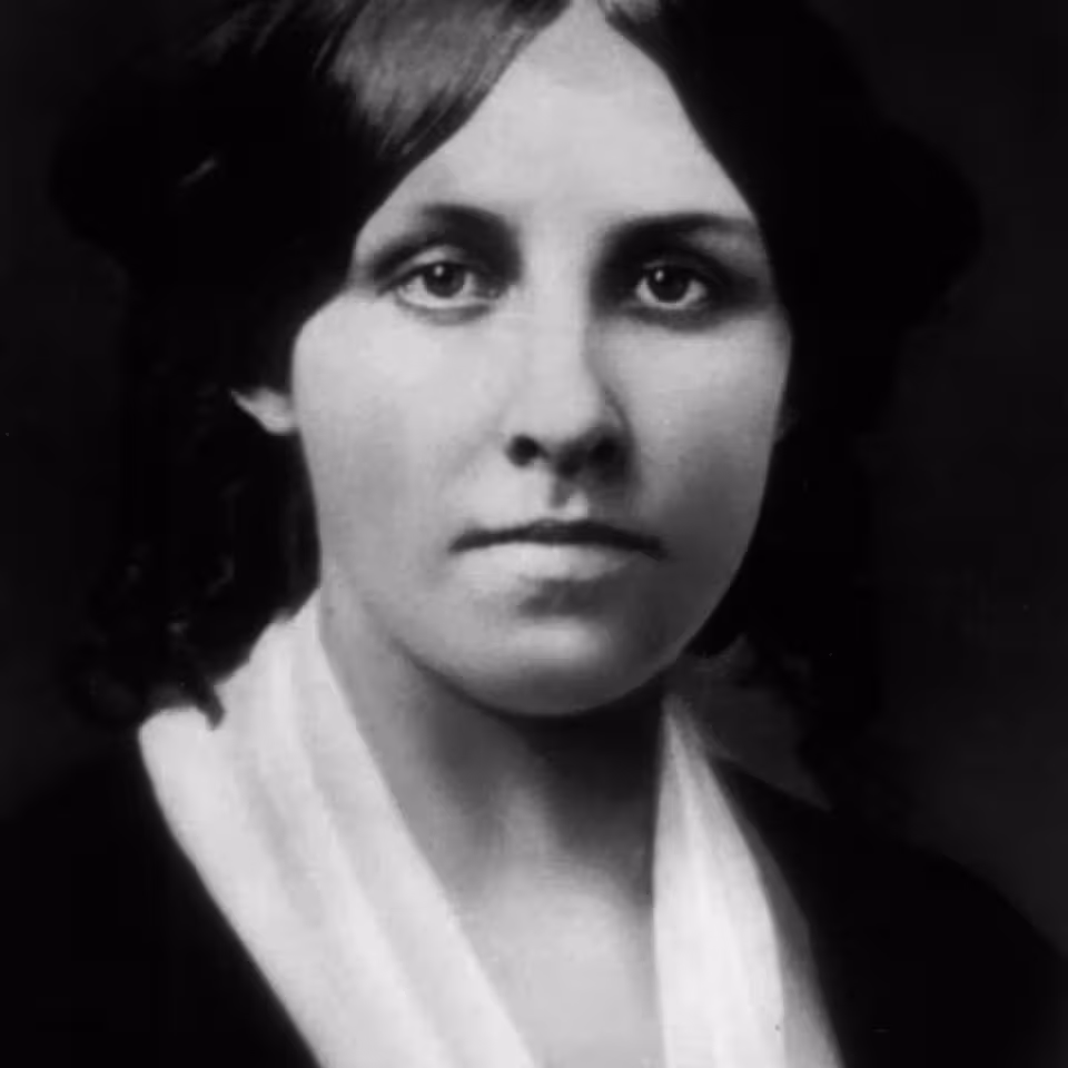 21_louisa_may_alcott.jpg
